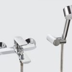 DUCHA DE EXT. C/TRANSF. MONOC VERA 83-180 Peirano